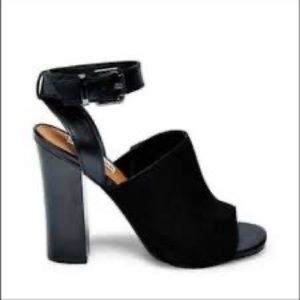 Steve Madden Peep Toe Heel